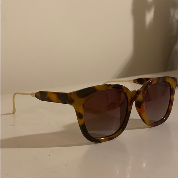 Sunglasses - Picture 5 of 5